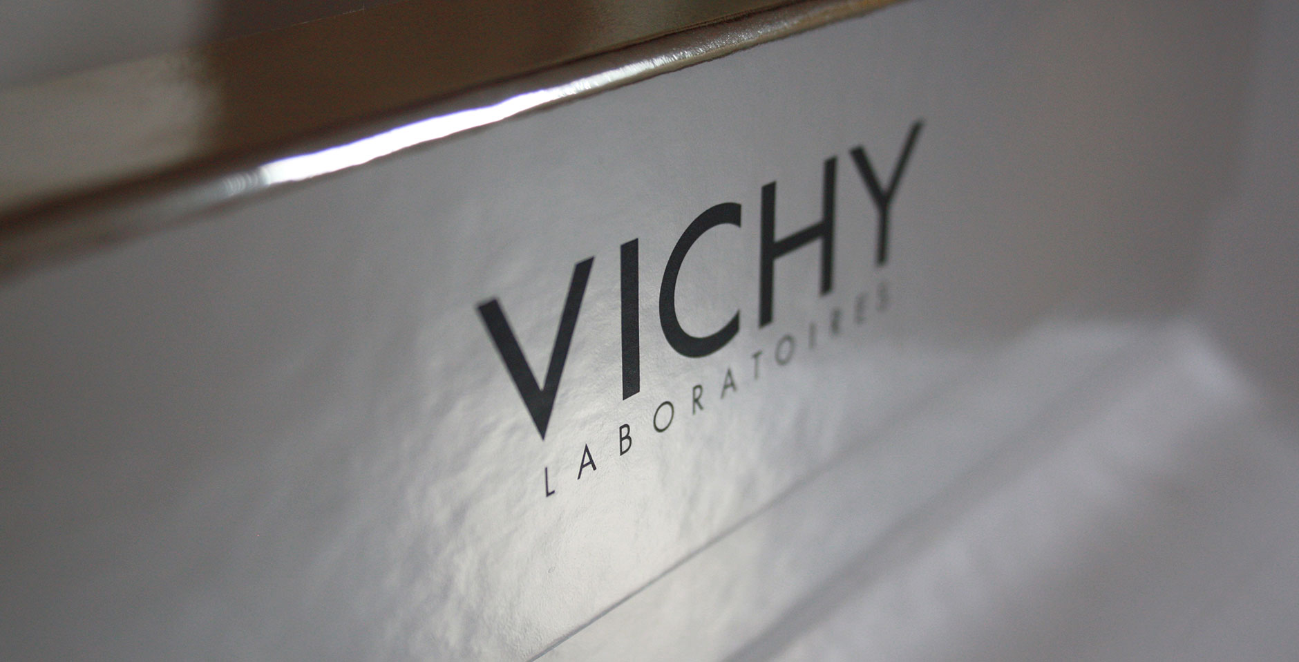 Vichy Detail on Packaging